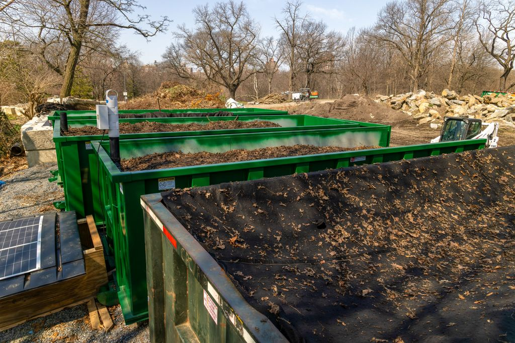 NYC Central Park adds Four Solar Powered Dungster Composters 